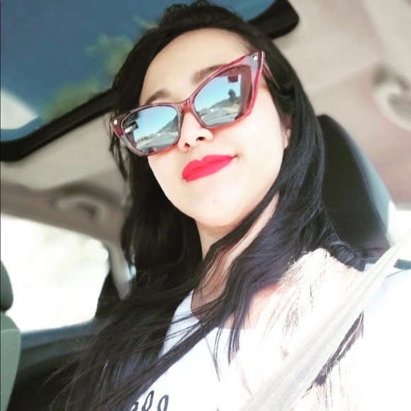 50’s Retro Throwback Cat Eye Sunglasses 😻 FlyGirls Fly Kitten Sunnies - Picture 16 of 17